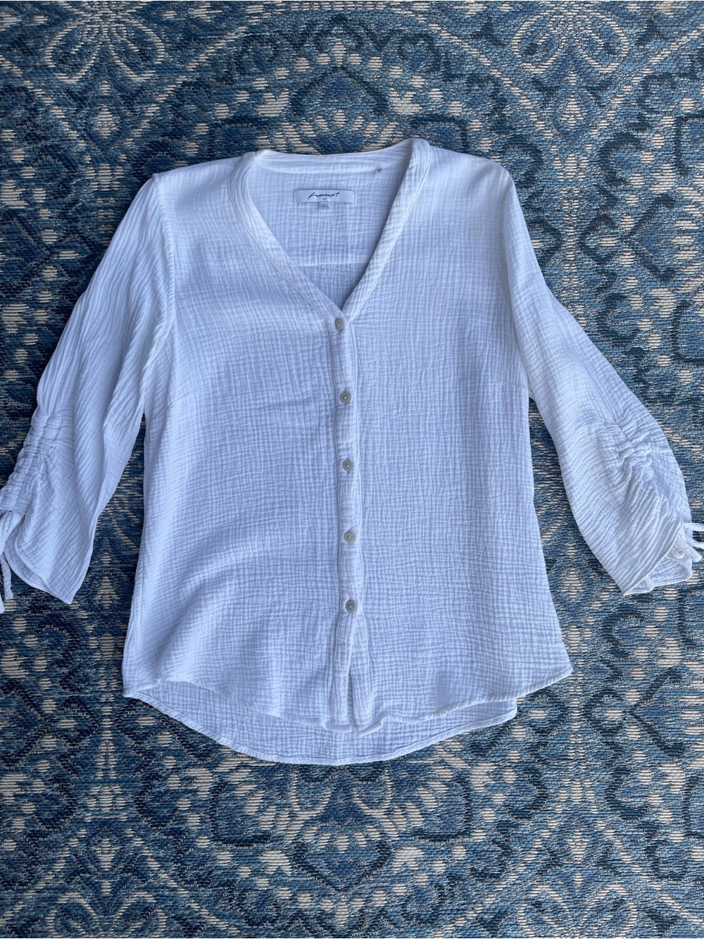 Foxcroft White Button-Front Gauze Blouse Size Small